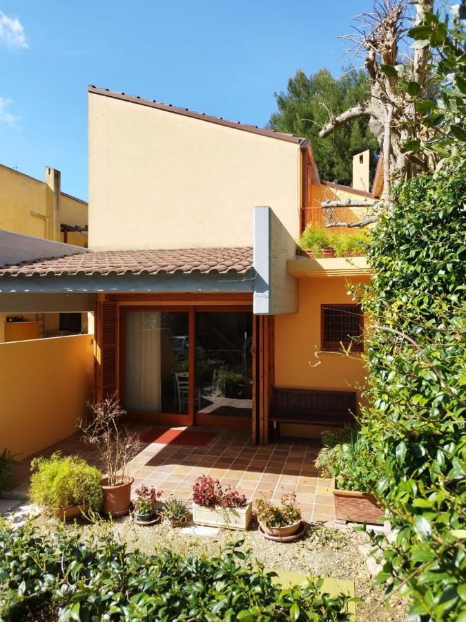La Buganvilla Sirolo Luaran gambar