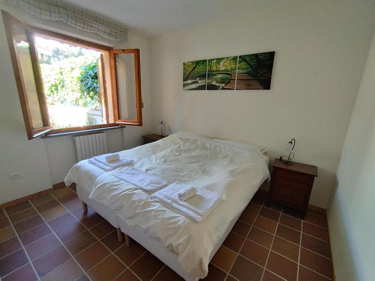 La Buganvilla Sirolo Luaran gambar